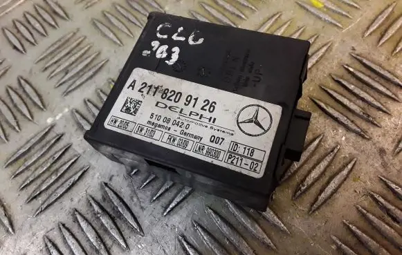 Mercedes-Benz E W211 Alarm control unit/module 2118209126 A2118209126