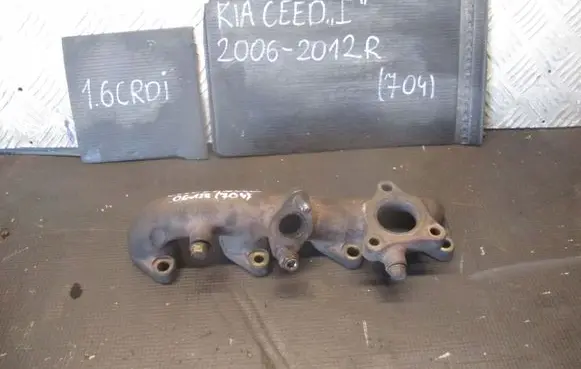 KIA Ceed Exhaust manifold