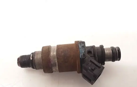 Honda Legend III KA9 Fuel injector