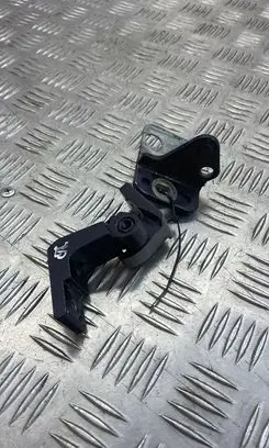 Audi A6 S6 C6 4F Rear door lower hinge