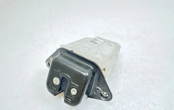 Honda Civic Tailgate/trunk/boot lock/catch/latch EUK9611204 EE17595