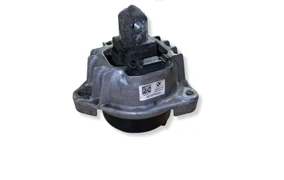 BMW 7 F01 F02 F03 F04 Engine mount bracket 68623513 6777373