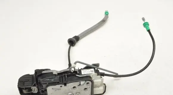 Volvo V60 Front door lock 31349894