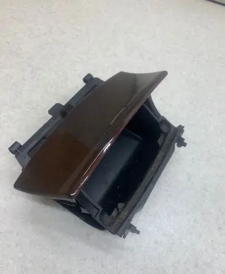 Mercedes-Benz C W203 Car ashtray A2036800852