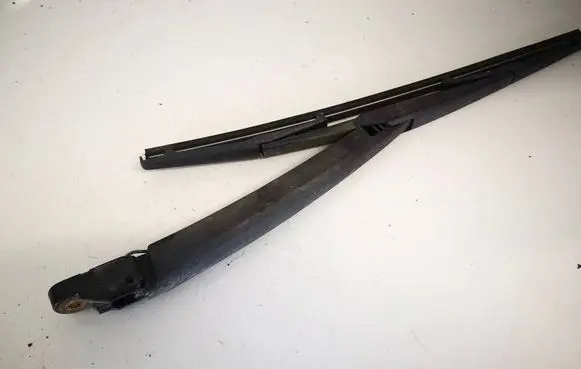 KIA Carens II Rear wiper blade arm 