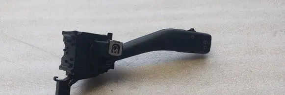 Skoda Octavia Mk2 (1Z) Wiper control stalk 1K0953519