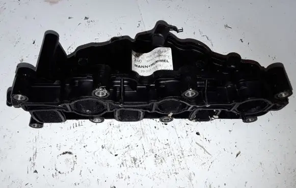 Audi A8 S8 D3 4E Intake manifold 059129712P 2900315879