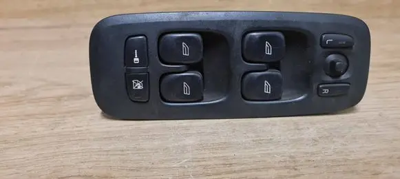 Volvo XC70 Electric window control switch 30746074