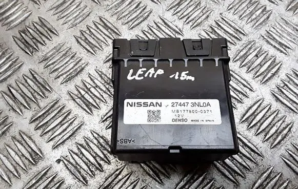 Nissan Leaf I (ZE0) Air conditioner control unit module 274473nl0a