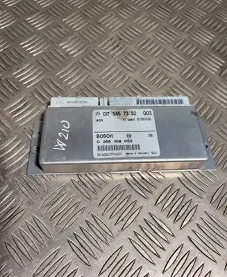 Mercedes-Benz E W210 ABS control unit/module 0175457332 0265109052