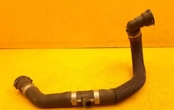 Citroen C5 Aircross Engine coolant pipe/hose 9803389580 9803389520