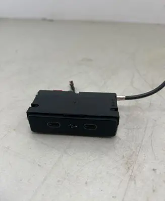 Porsche Macan (95C) AUX in-socket connector 95C035700