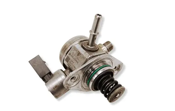 Porsche Macan (95B) Fuel injection high pressure pump 94611031561 0261520304 T946001