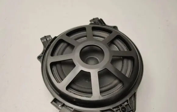 Mercedes-Benz S W222 Panel speaker A2228203502