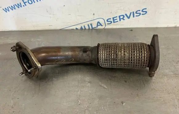 Opel Astra K Muffler pipe connector clamp 39104362