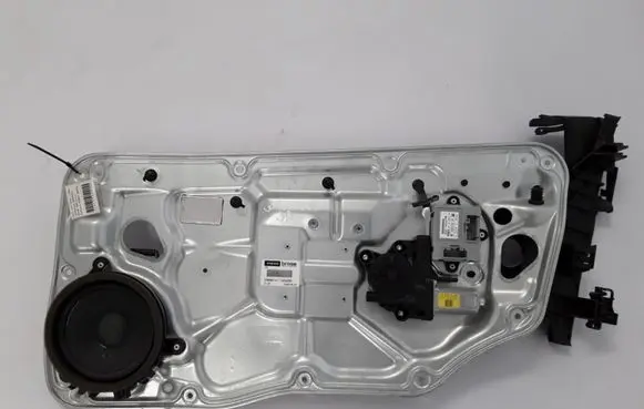 Volvo XC70 Front window lifting mechanism without motor