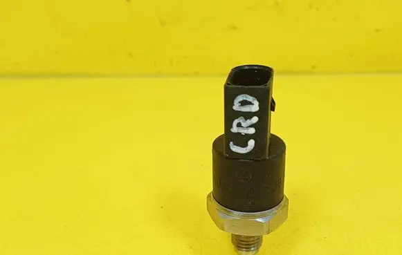 Chrysler PT Cruiser Fuel pressure sensor 0281002239