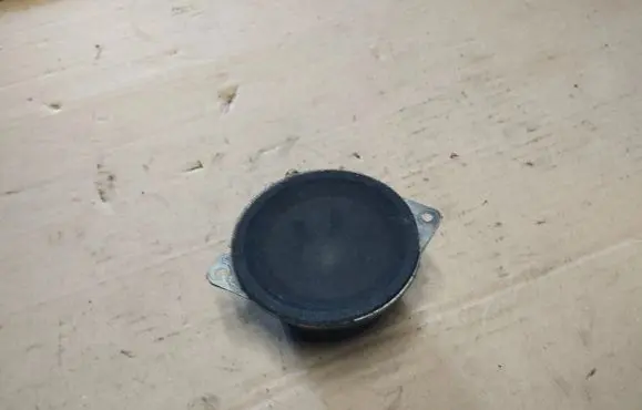 Jeep Grand Cherokee (WK) Panel speaker P05059068AB