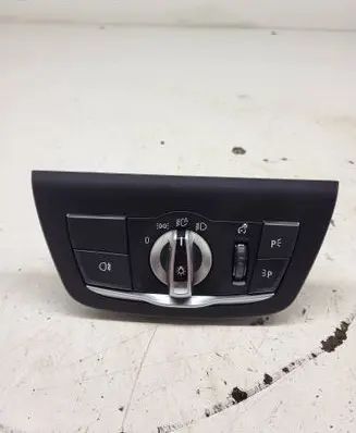BMW X3 G01 Light switch 9472965 18347910 33872102