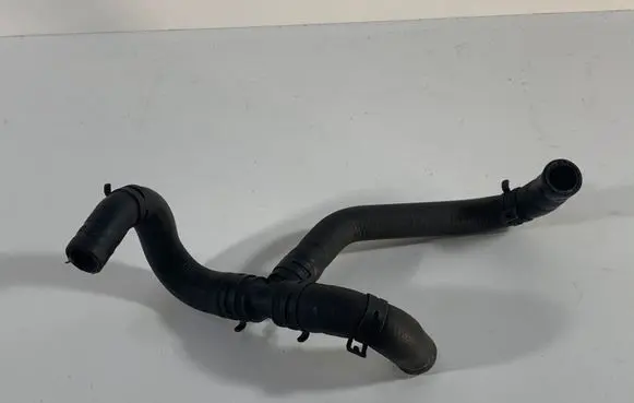 Volkswagen Golf Plus Engine coolant pipe/hose 1K0122063F