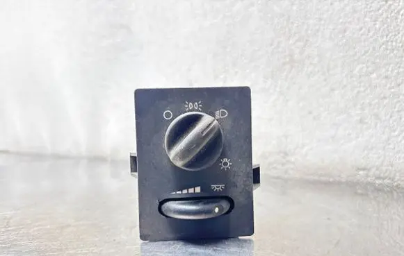 Opel Sintra Light switch 10246287 541140