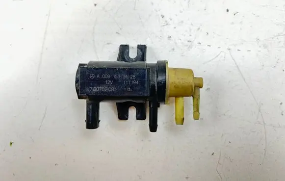 Mercedes-Benz E W212 Turbo solenoid valve A0091533128