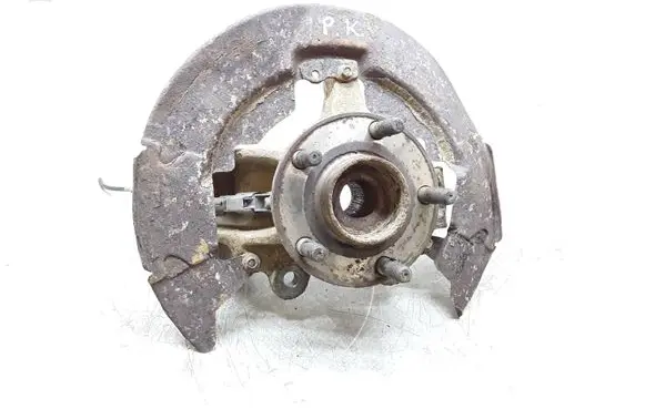 Volvo V50 Front wheel hub spindle knuckle
