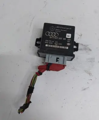 Audi A4 S4 B8 8K Light module LCM 8K5907357 00837914 00040098