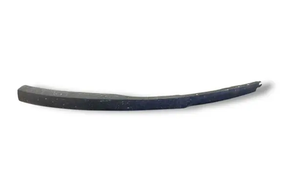 Front bumper lip