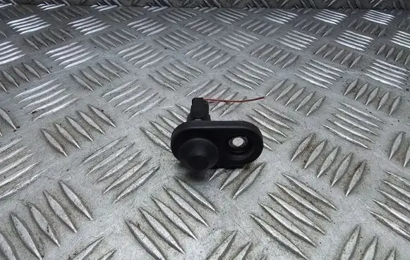 Toyota Prius (XW30) Front door sensor 