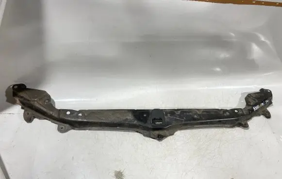 BMW 5 E60 E61 Top upper radiator support slam panel 51647163462