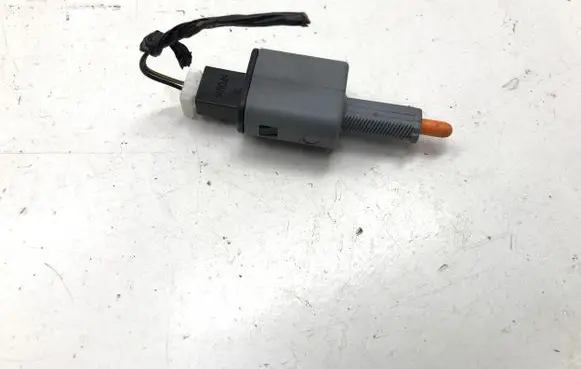 Volvo XC40 Brake pedal sensor switch 32212362