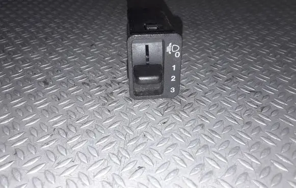 BMW 5 E39 Headlight level height control switch