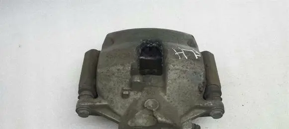 Mercedes-Benz C W204 Front brake caliper A2044212581 A2044210994