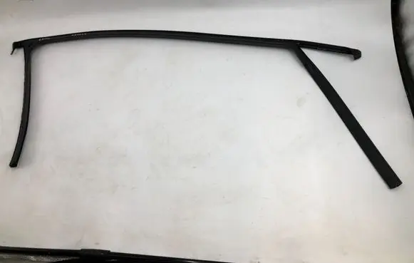 Seat Leon IV Rubber seal front door window/glass 4pe4030225