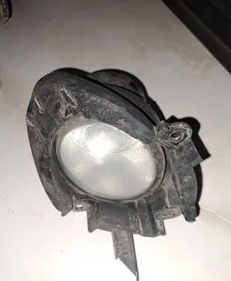 Toyota Avensis T270 Front fog light 89210656
