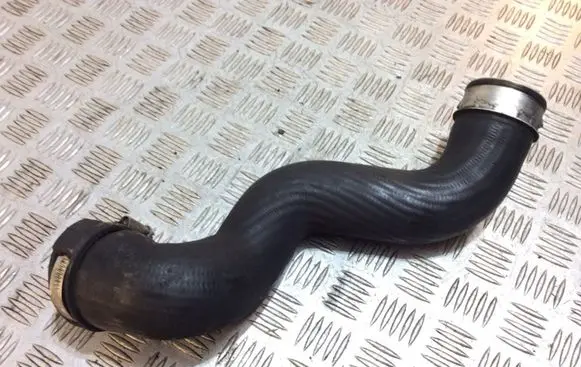 Audi A4 S4 B7 8E 8H Intercooler hose/pipe