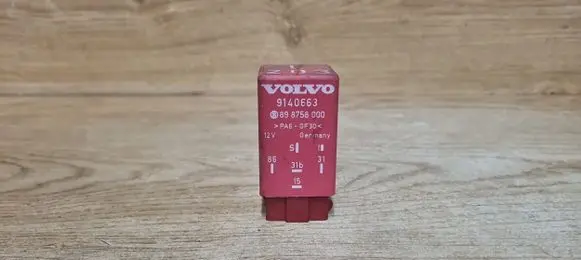 Volvo S70 V70 V70 XC Other relay 9140663