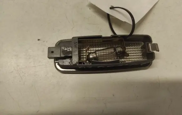 Audi A3 S3 8L Front seat light 8L0947105A