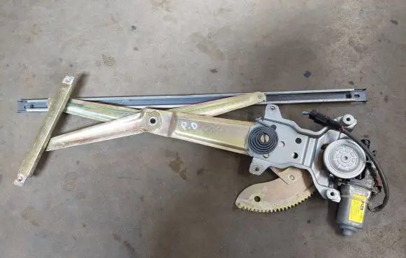 KIA Carnival Front door window regulator with motor 0K5525856Y XH023PA