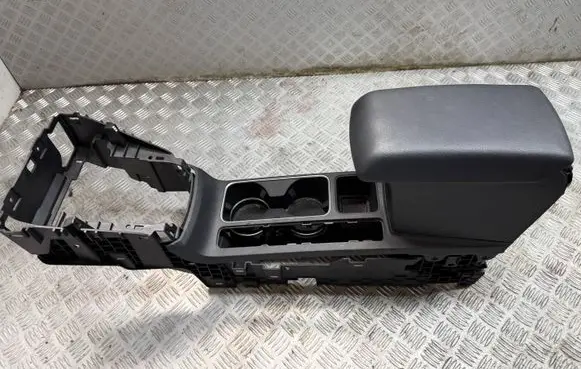 Ford Ecosport Center console