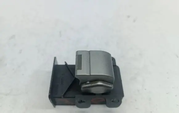 Honda FR-V Electric window control switch M20783