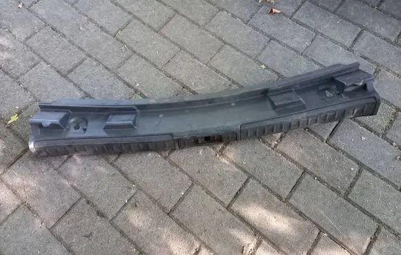 Toyota Auris E180 Trunk/boot sill cover protection 5838702190