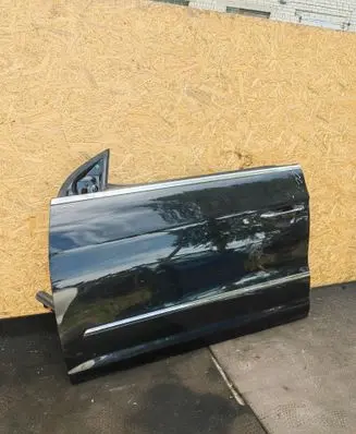 Volkswagen PASSAT CC Front door 