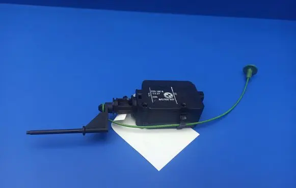 Fuel tank cap lock motor