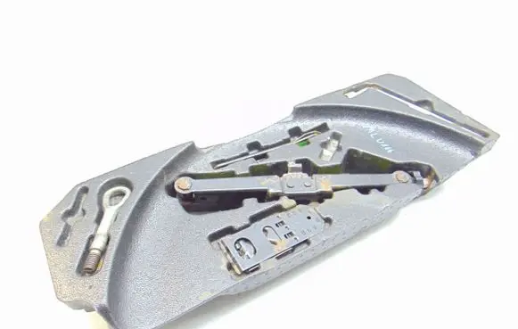 Mercedes-Benz ML W164 Tool box A1648990614