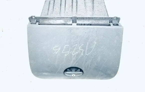Citroen C5 Glove box 9632612977