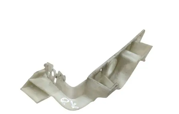 Front bumper mounting bracket