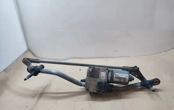 Audi A5 Sportback 8TA Front wiper linkage and motor 8T1955119D