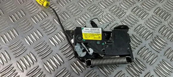 BMW X2 F39 Engine bonnet/hood lock/catch 7376977